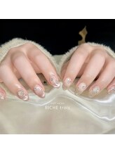 リッシュ トロワ(RICHE trois)/冬のマググラデネイル