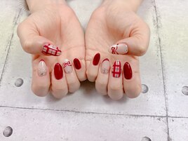 チェック柄ネイル