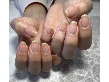 ベージュフレンチ