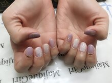 ネイルサロン マジックガール(Nail Salon MagiqueGirl)/【手書き花とパープルmix 】
