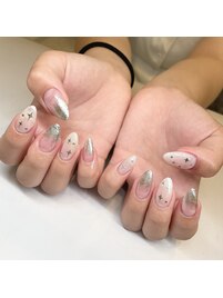 キラキラネイル