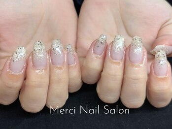 メルシー(Merci)/キラキラネイル
