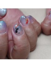 ネイルズ アメリ(Nails amelie)/金魚ネイル♪