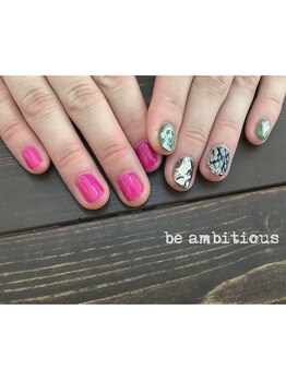 ネイルサロンアンドスクール ビーアンビシャス(be ambitious)/アシンメトリーネイル