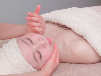 ソラ 六本松店(SORA)/小顔コルギセラピー