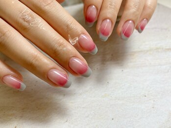 グラデーション×フレンチ