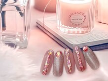 ネイルサロン&スクール ジーナ(GINA)/キラキラのラインが可愛い♪