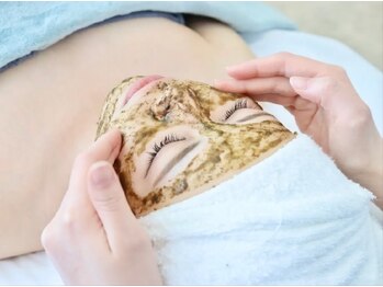 ライム 松本(LIME)の写真/毛穴詰まり＆黒ずみ徹底改善！【剥けないハーブピーリング×毛穴洗浄】 ダウンタイム無しで毛穴レス表肌★