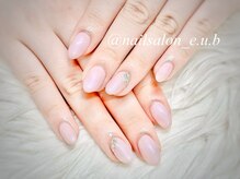 イーユービー(E.U.B)/ワンポイントネイル