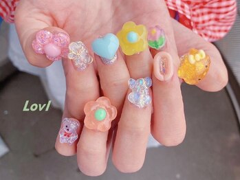 ラブル ハラジュク(Lovl harajuku)の写真/指の形や骨格を分析し、美しいフォルムを作り出す【Lovl】豊富なカラーとパーツから似合わせデザインを提案