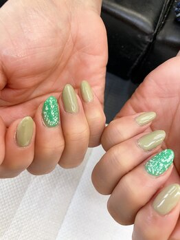 ネイルサロンアンドスクール ヴィタリティ(Vita-lity)/グリーンカラー