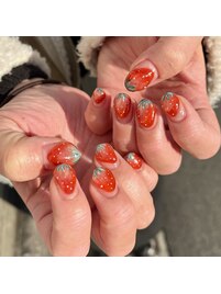 フルーツネイル　いちごネイル