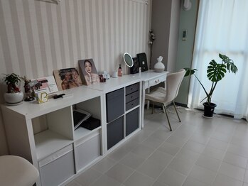 ブレス(Blss)の写真/アイドルのような内側から輝く水光肌に☆低刺激なので敏感肌の方にも◎韓国式水光肌ピーリングで艶肌をGET