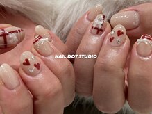 ネイルドットスタジオ 堺筋本町(NAIL DOT STUDIO)/赤色チェック