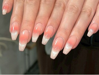 ユイット(HUIT)/チーク×マグネットネイル