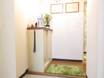 エンタ治療院/エントランス