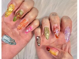 海外ニュアンスネイル