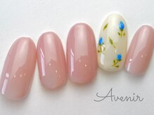 アヴィニール 表参道(Avenir)/小花ネイル