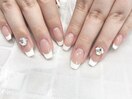 フレンチネイル　9500円