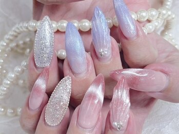 ハニービービー(Honey Bee Bee)/マグフレンチ夏ネイル