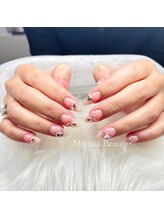 ミユキビューティー(Miyuki Beauty)/ワンホンガーリーネイル