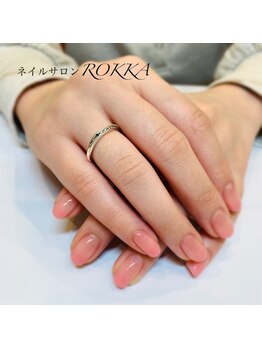 ピンクのグラデーションネイル