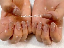 ネイルサロン リッティー(RITTY)/シアーグラデーションにストーン