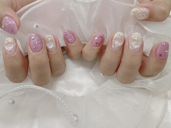 ハニービービー(Honey Bee Bee)/可愛めスターネイル