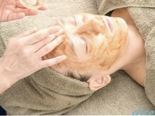 アール(R)/敏感肌の方も◎ハーブピーリング