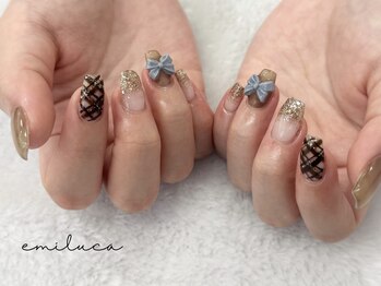 エミルカ(EMILUCA)/トレンドコース