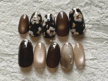 エムドットネイル 池袋(m.nail)/花柄アシメデザイン/11000円
