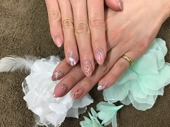 ネイルルーム 千美(room)/チビのアートし放題♪