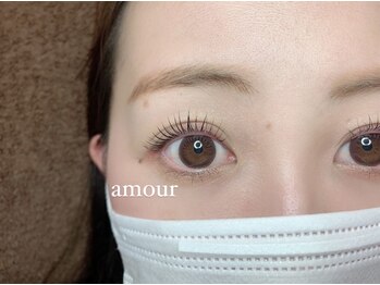 アムール(amour)/ラッシュリフト