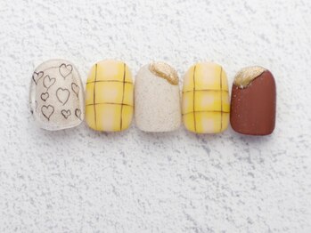 ディー ネイル アイラッシュ ヤバ(DEE nail×eyelash yaba)/A-56 120分アートフリー