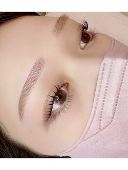 ラキ(Laki)/【眉WAX＋ラッシュリフト】