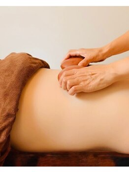 ブルーエ(bleuet)/ホットストーントリートメント♪