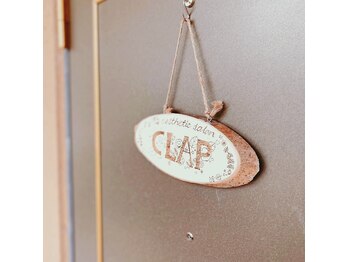 クラップ(CLAP)/店頭看板