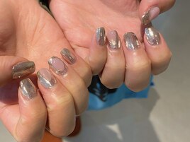 ミラーネイル　ニュアンスネイル