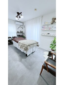 アンベリール(embellir)/内観