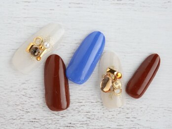 アモ ネイル(Amo NAIL)/