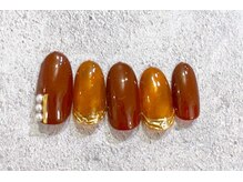 シェリーネイル(Cherie Nail)/べっこうミラー×パーツネイル♪