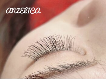 アンゼリカ(anzelica)の写真/＜フラットor3D 60本￥3500/100本￥4500＞自まつ毛と違和感がない最高級のセーブル使用！初めての方にも◎