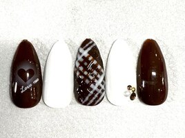 バレンタインネイル