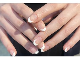 フレンチネイル