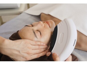 マハロハ 自由が丘(Mahaloha)/人気No.1☆最新光フェイシャル