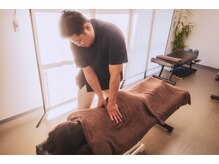 ボディマネジメント整体院 吉祥寺/施術風景/腰のもみほぐし/吉祥寺