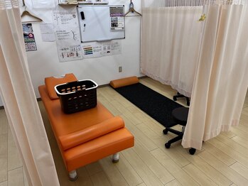 鶴間駅前鍼灸院 整骨院/リラックス空間の半個室