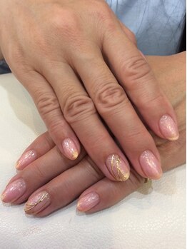 シャンネイルケアサロン(Shan Nail caresalon)/上品 グラデーション