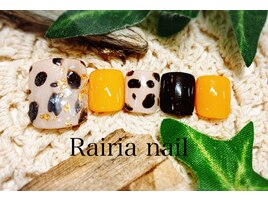 アニマル柄ネイル