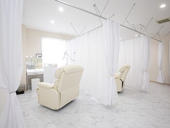 ホワイトニングショップ 柏店/【店内】ホワイトニング